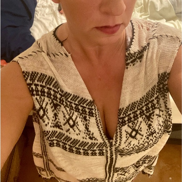 NEW LISTING‼️FREE PEOPLE Tunic - Picture 7 of 16